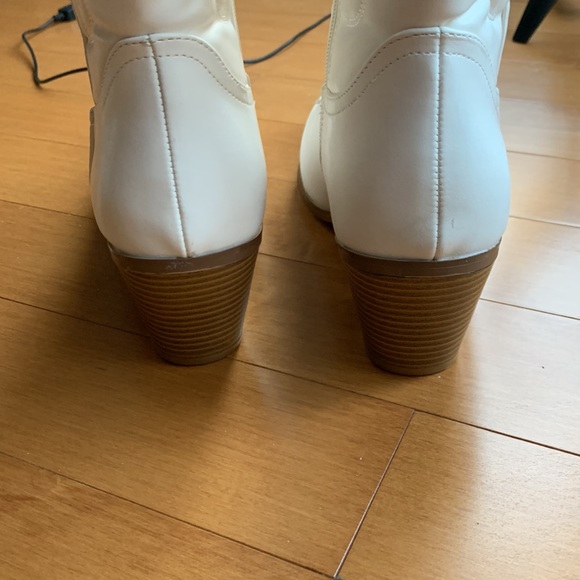 Cowboy Western Off White Tall Stacked Heel boots for women size 11 - Picture 9 of 15